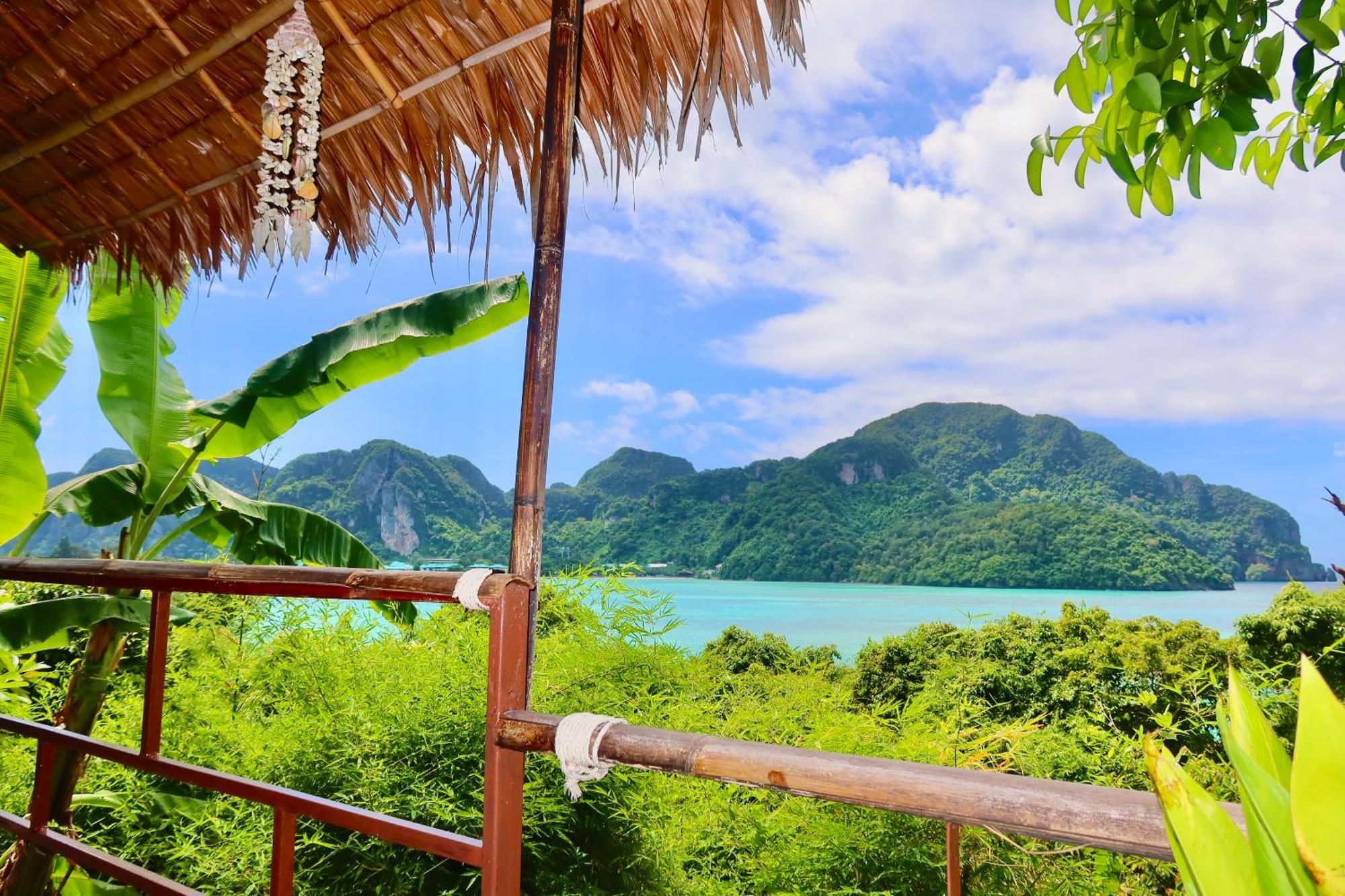 Phi Phi Sea Sky Resort Exterior photo