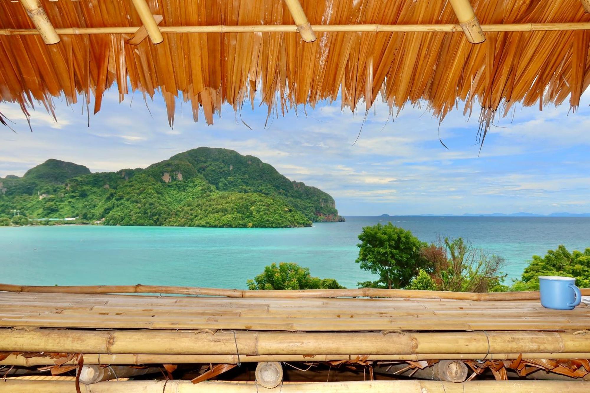 Phi Phi Sea Sky Resort Exterior photo