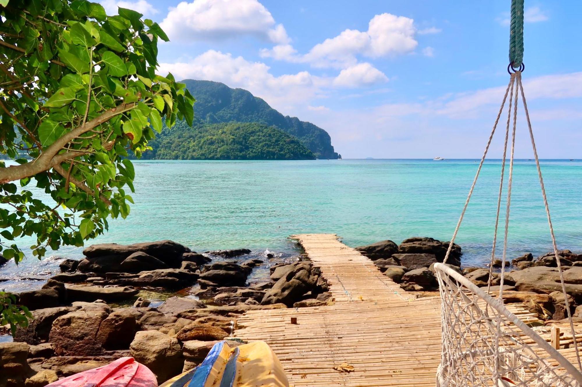 Phi Phi Sea Sky Resort Exterior photo