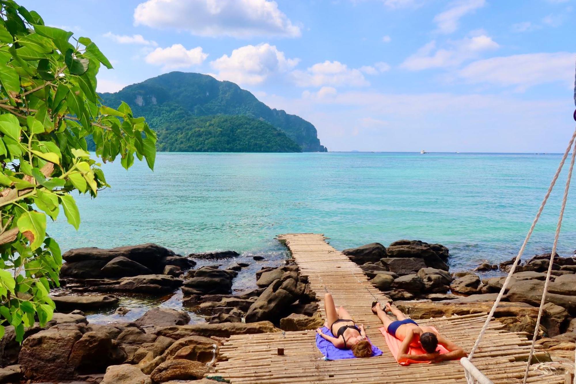 Phi Phi Sea Sky Resort Exterior photo