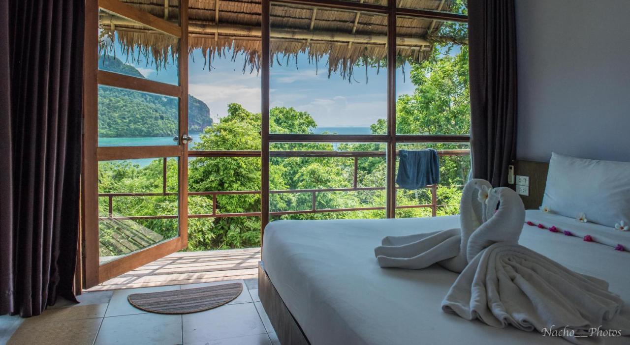 Phi Phi Sea Sky Resort Exterior photo